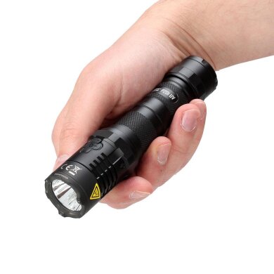 Nitecore P20i UV LED Taschenlampe 1800 Lumen