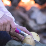 Opinel No 07 Outdoor Junior Messer mit Signalpfeife - Violett